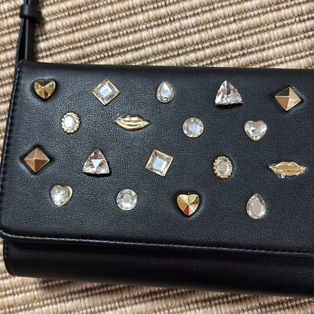 Luv Betsey Johnson Black Crossbody Purse - Picture 4 of 16